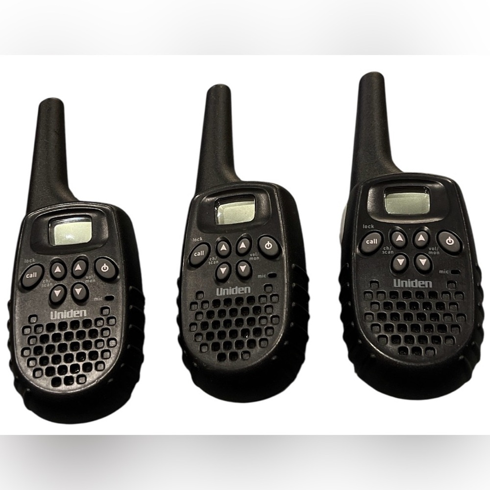 Uniden GMR1635-2 / GMR1035-2, 2Way Radios/Walkies, Lot Of 3 ( Tested )
